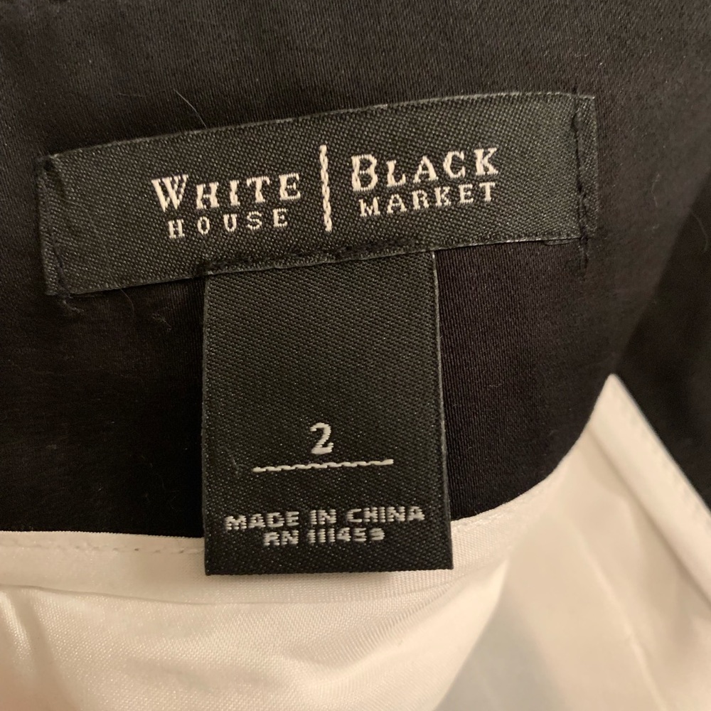 White House Black Market skirt. - Picture 3 of 3